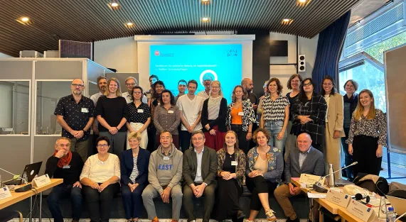 Les participantes et participants du forum d’expertes et experts franco-allemand sur l’éducation citoyenne dans les échanges internationaux de jeunes