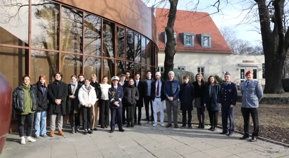 entdeckungstag-mit-der-franzosischen-armee-in-berlin.jpg
