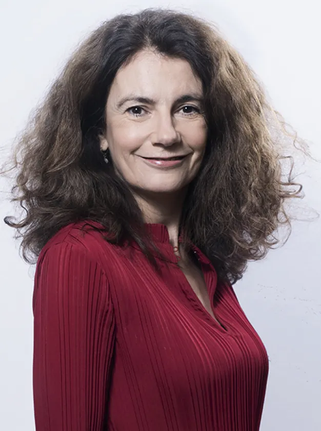 anne-tallineau-weit.png