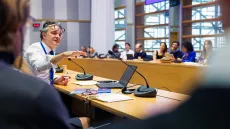 Discussion « Jeunesse et Environnement dans l’UE » avec Fabrice Dubreuil, Directeur Environnement, Education, Jeunesse, Culture, Audiovisuel et Sport au sein du Secrétariat général du Conseil de l’UE