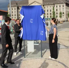 enthullung-der-erinnerungstafel-und-buchvorstellung-im-palais-schwerin.jpeg
