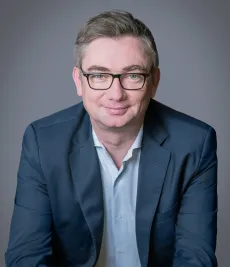 tobias-butow.jpg
