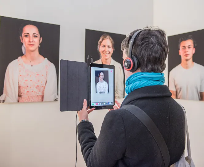 Vernissage _Der Moment_-1.jpg