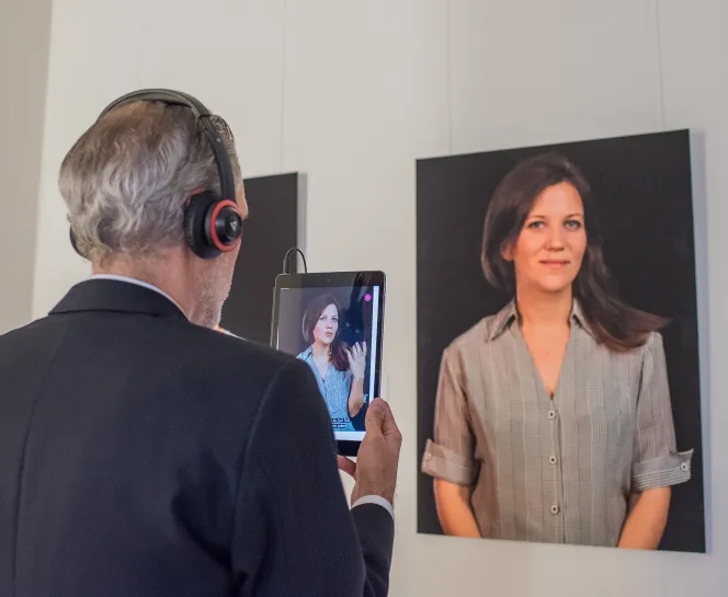 Vernissage _Der Moment_-3.jpg